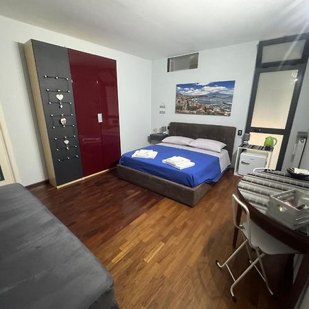 Mapi Room Наполи Екстериор снимка