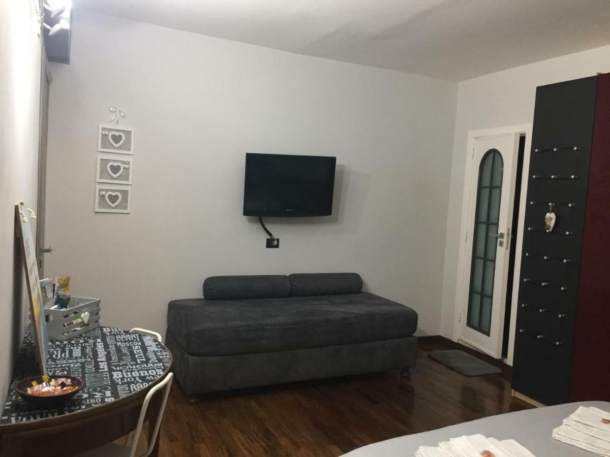 Mapi Room Наполи Екстериор снимка